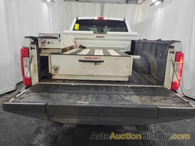 FORD F-250 XL, 1FT7X2B64KEE06425