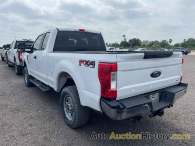 FORD F-250 XL, 1FT7X2B68KEC13517