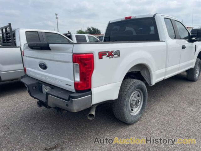 FORD F-250 XL, 1FT7X2B68KEC13517