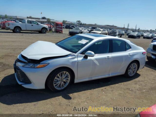 TOYOTA CAMRY HYBRID XLE, 4T1B21HK9KU515987