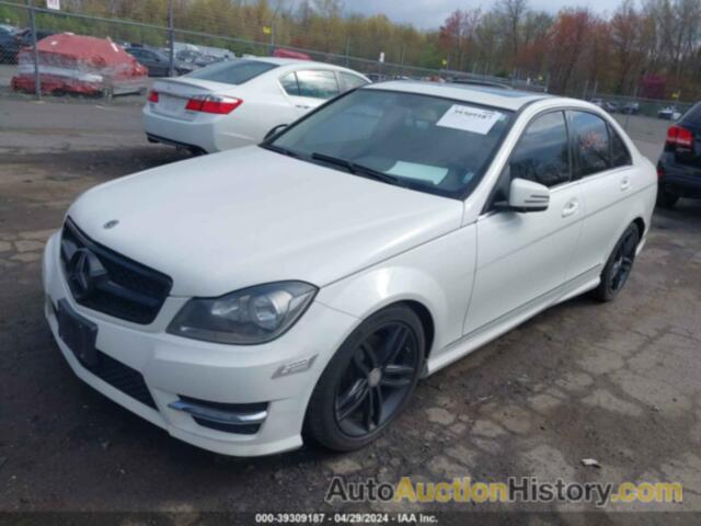 MERCEDES-BENZ C 300 LUXURY 4MATIC/SPORT 4MATIC, WDDGF8BB6CR207413