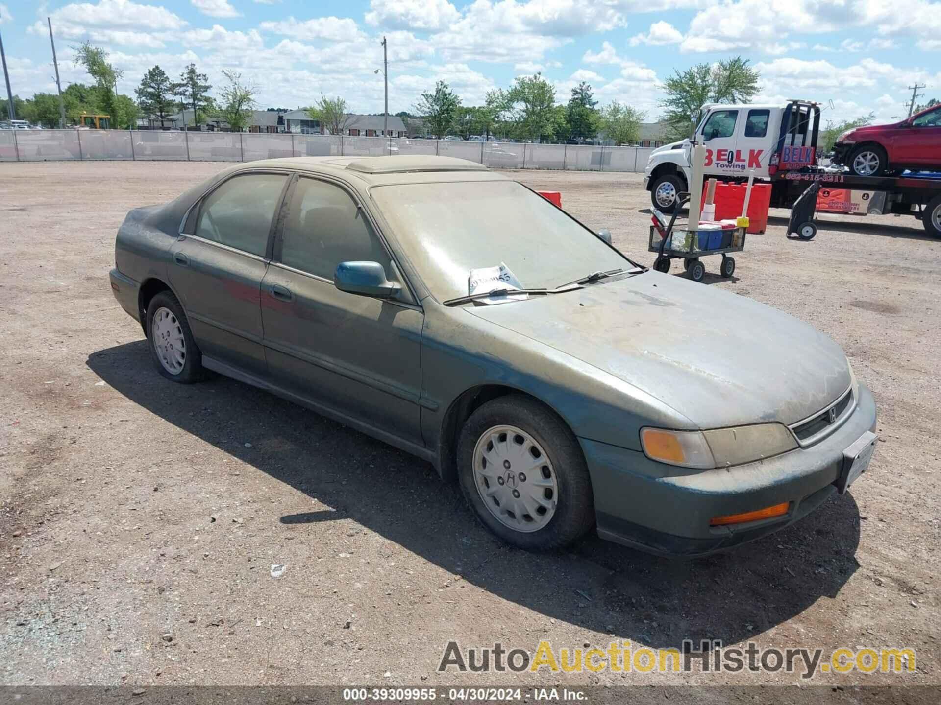 HONDA ACCORD EX, 1HGCD5658VA030948