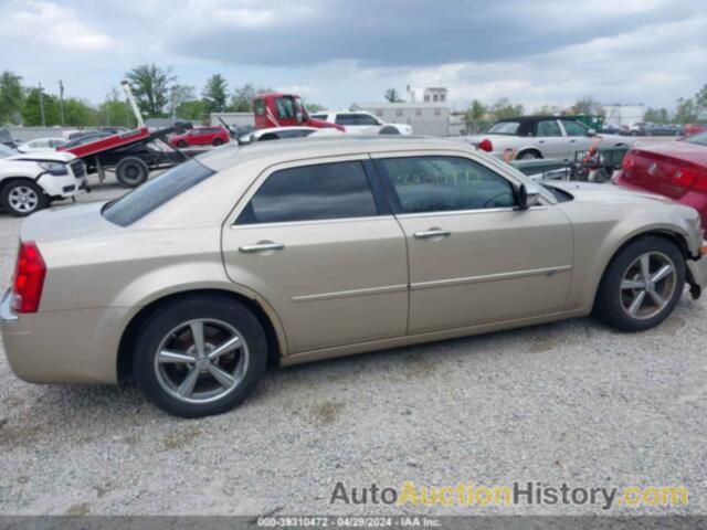 CHRYSLER 300C HEMI, 2C3KA63H78H335715