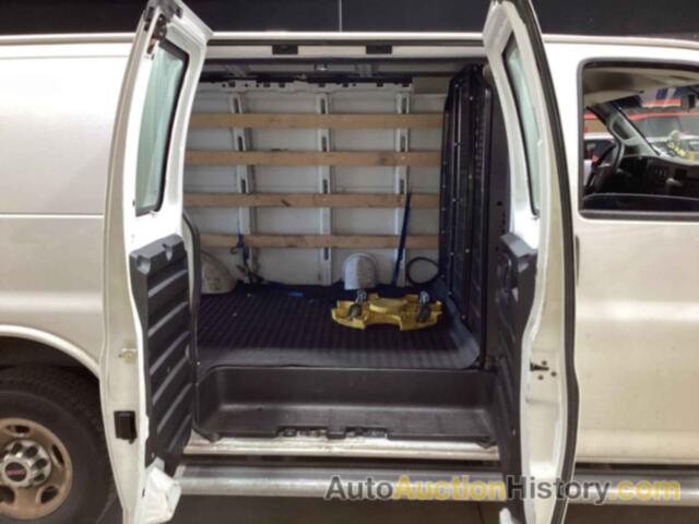 GMC SAVANA 2500 WORK VAN, 1GTW7AFG1K1367275