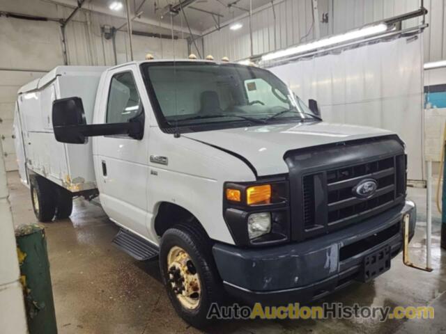 FORD ECONOLINE E450 SUPER DUTY CUTWY VAN, 1FDXE4FL9CDA39526