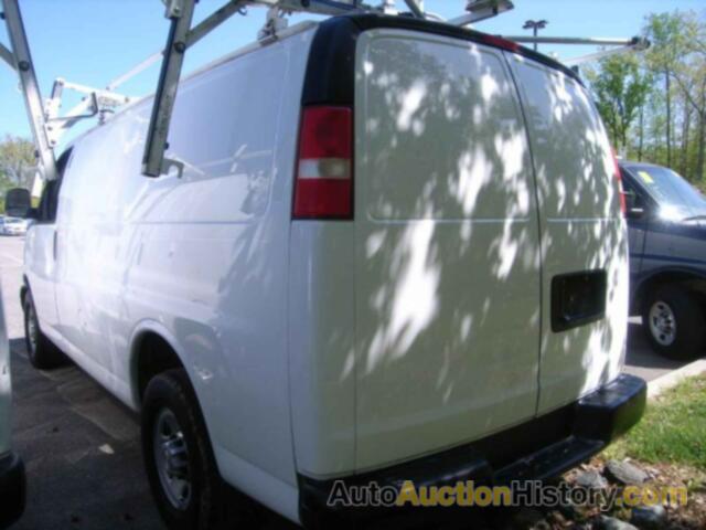 CHEVROLET EXPRESS G2500, 1GCWGFCF1F1152395