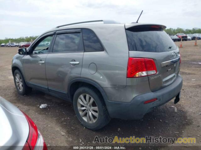 KIA SORENTO EX, 5XYKU4A14BG002357