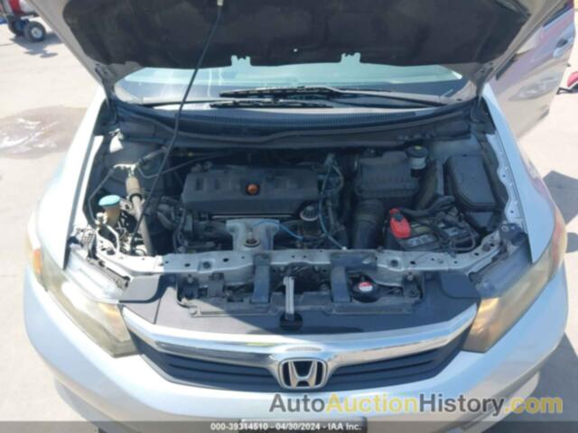 HONDA CIVIC LX, 2HGFB2F51CH601700