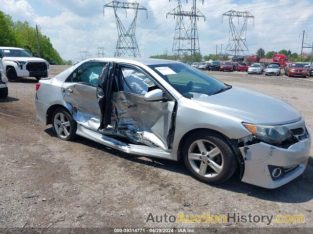 TOYOTA CAMRY SE, 4T1BF1FK5EU392507