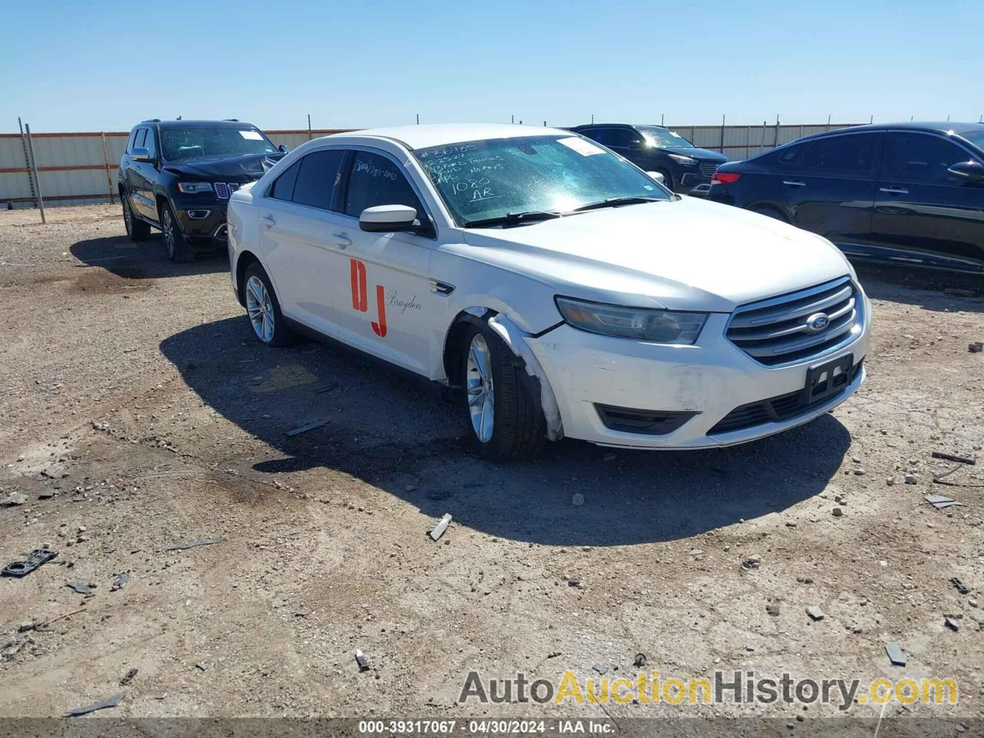 FORD TAURUS SEL, 1FAHP2E84DG221080