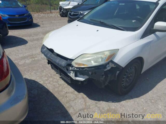 FORD FOCUS SE, 1FAHP3F24CL201384