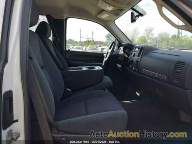 CHEVROLET SILVERADO 1500 LT, 1GCEK29J89Z212760