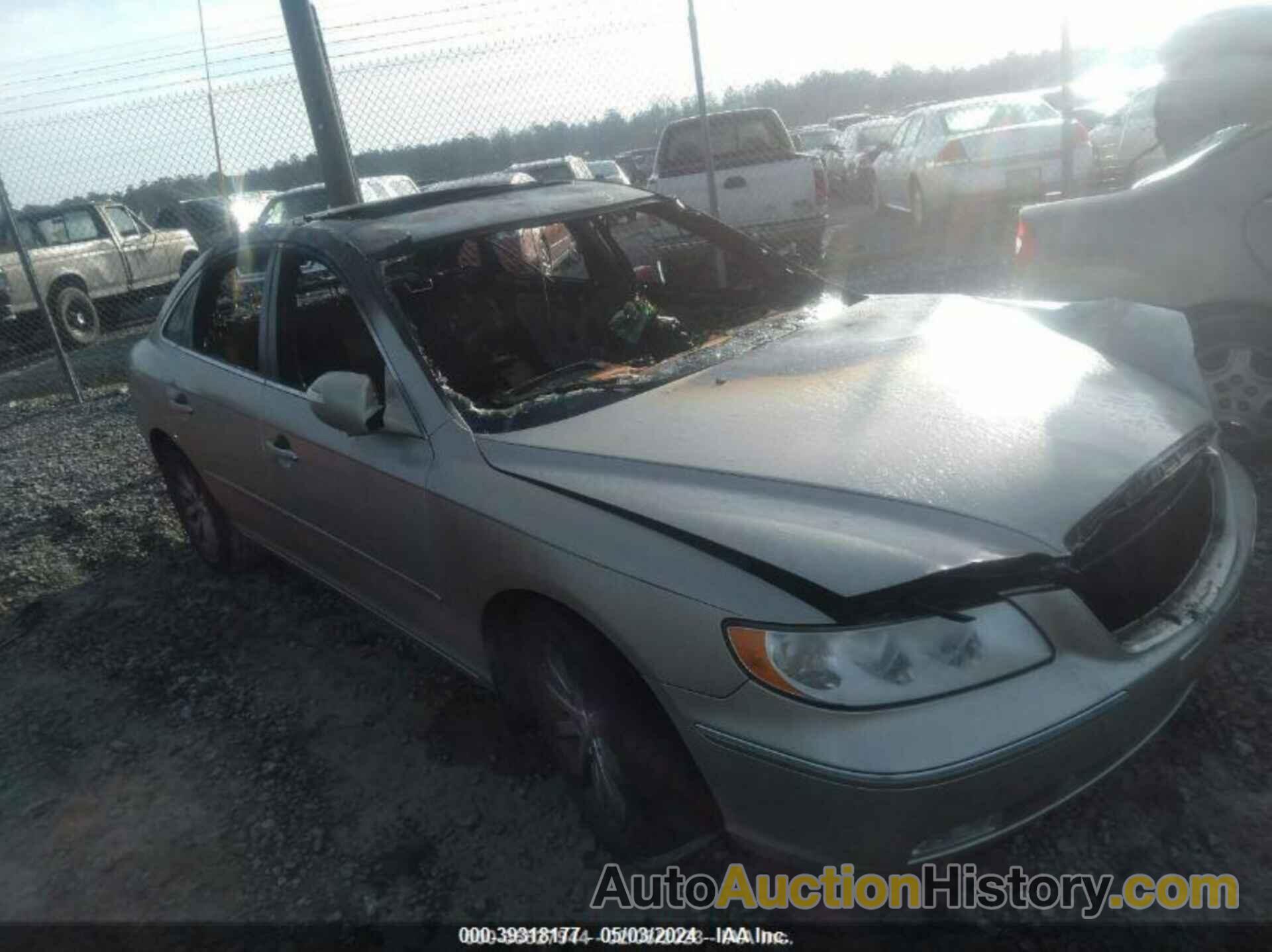 HYUNDAI AZERA, KMHFC46F59A381352