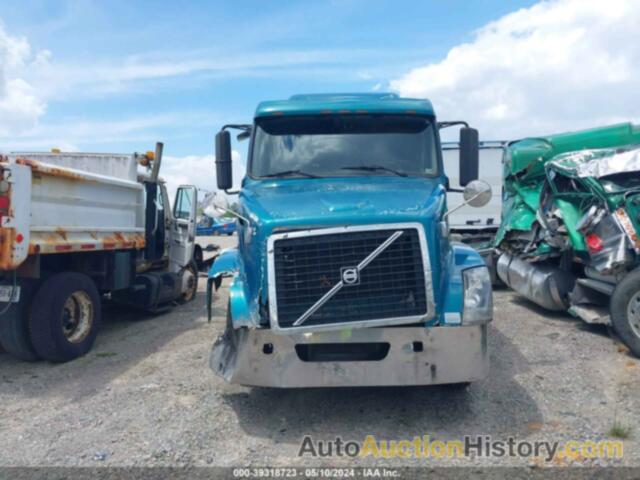 VOLVO VN VNL, 4V4NC9GH26N444770