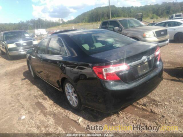 TOYOTA CAMRY XLE, 4T1BF1FK8CU158102