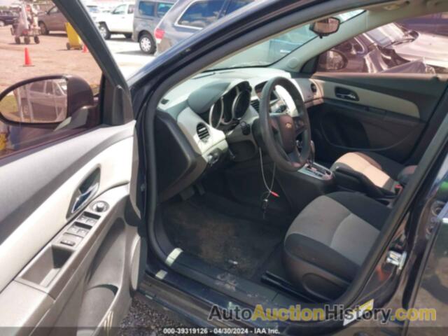 CHEVROLET CRUZE LS AUTO, 1G1PA5SH3F7193331