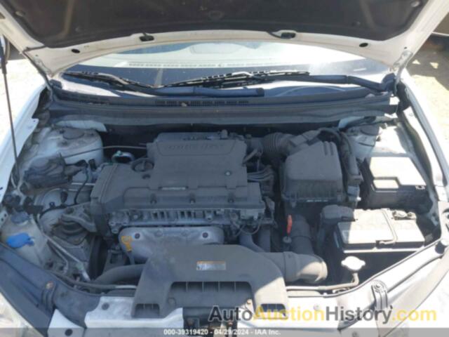 HYUNDAI ELANTRA GLS, KMHDU4AD7AU923256