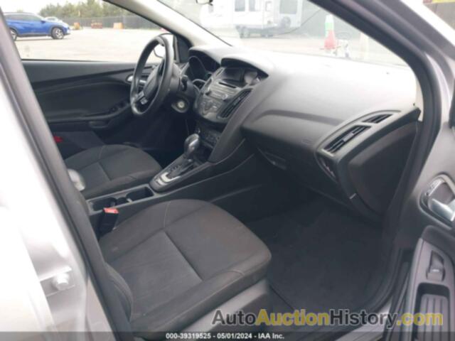 FORD FOCUS SE, 1FADP3F24HL300177