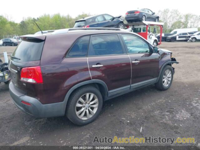 KIA SORENTO EX, 5XYKU3A12BG173134