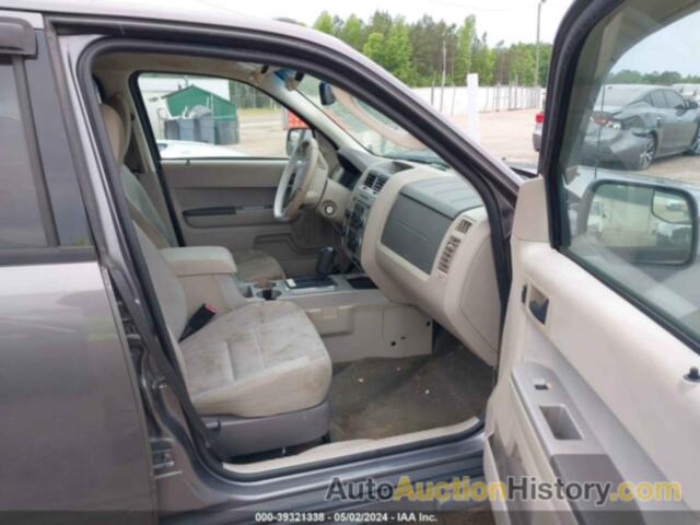 FORD ESCAPE XLT, 1FMCU0D74CKA38974