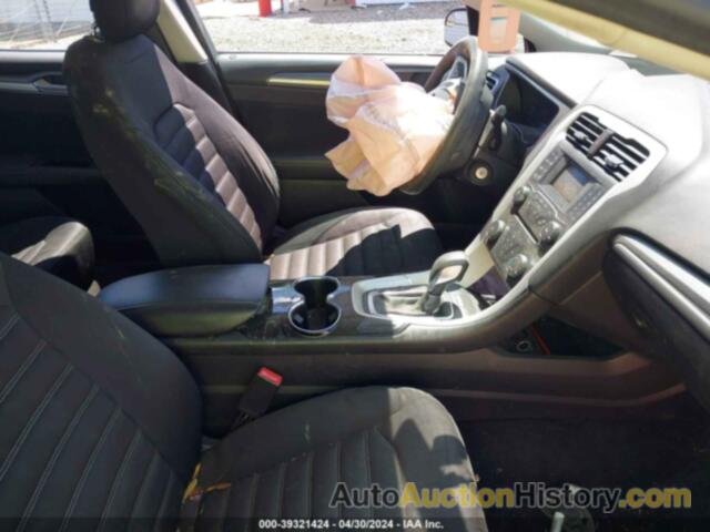 FORD FUSION SE, 3FA6P0H77ER313986