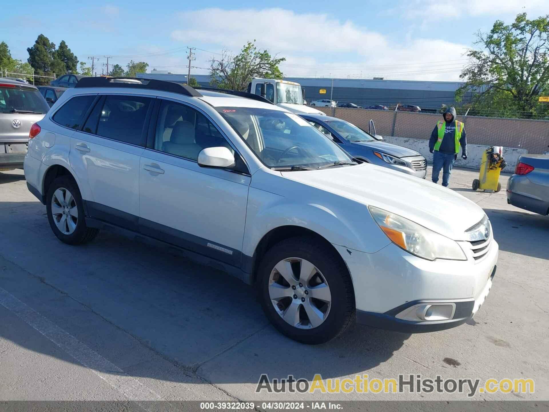 SUBARU OUTBACK 2.5I LIMITED, 4S4BRBKC9B3364125