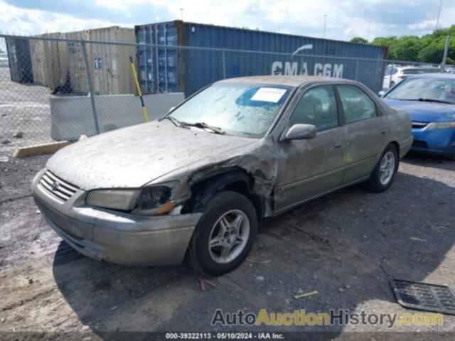 TOYOTA CAMRY LE V6, 4T1BF22K2WU069576