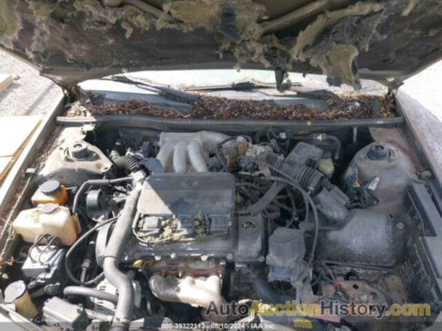 TOYOTA CAMRY LE V6, 4T1BF22K2WU069576