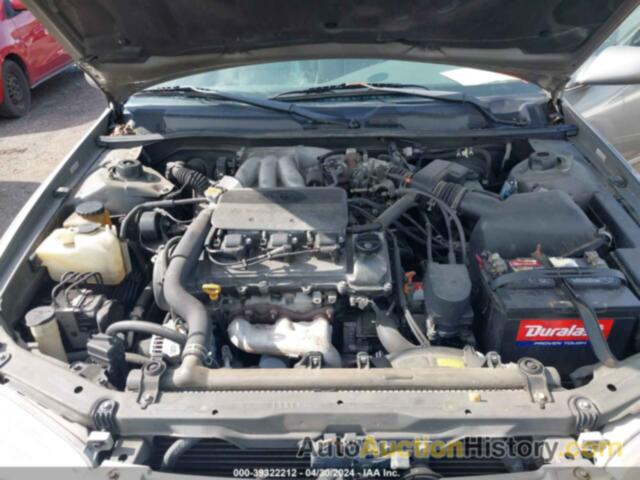 TOYOTA CAMRY LE V6, 4T1BF22K0WU061203