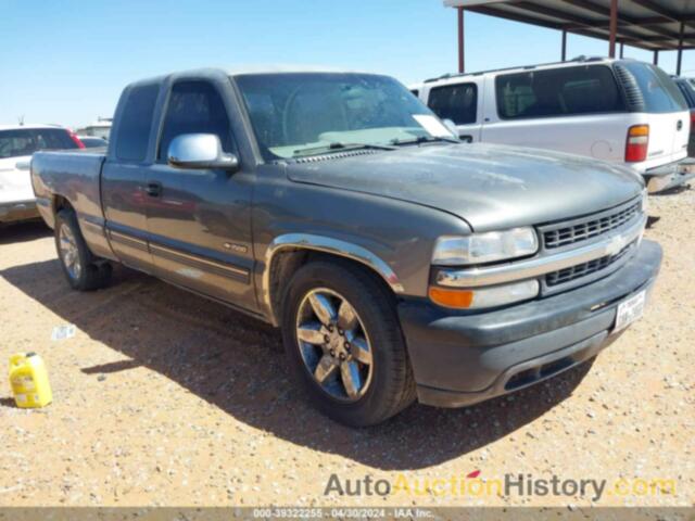 CHEVROLET SILVERADO 1500 LS, 2GCEC19V7Y1205882