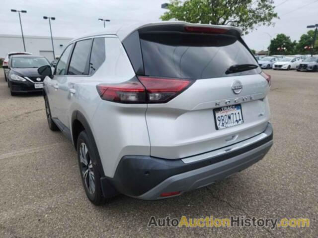 NISSAN ROGUE SV, 5N1BT3BA4NC688822