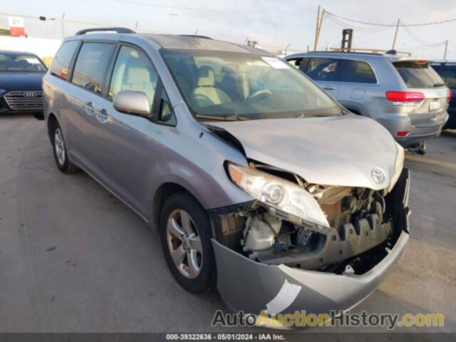 TOYOTA SIENNA LE V6, 5TDKK3DC4BS144417