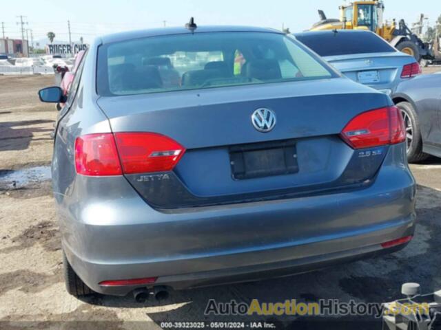 VOLKSWAGEN JETTA 2.5L SE, 3VWDZ7AJ2BM389132