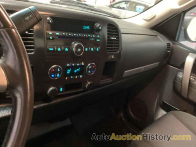 CHEVROLET SILVERADO 1500 LT, 1GCRCSE05DZ247437