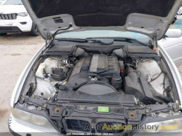 BMW 525I, WBADT33442GF41619