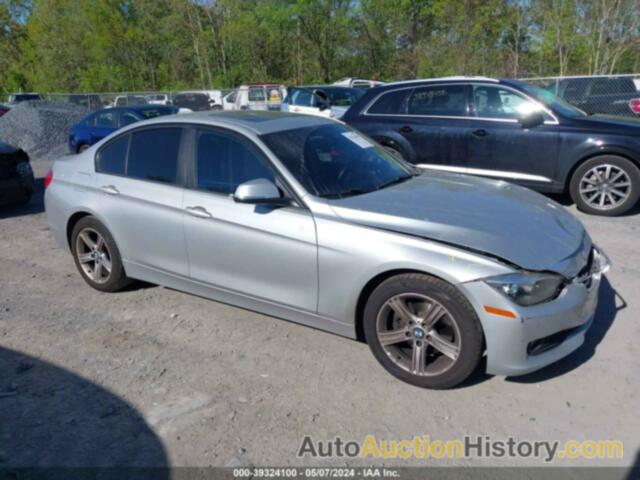 BMW 320 I, WBA3B1G51FNT07555