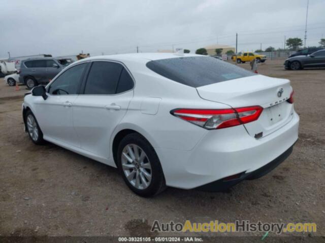 TOYOTA CAMRY LE, 4T1C11AK1LU885141