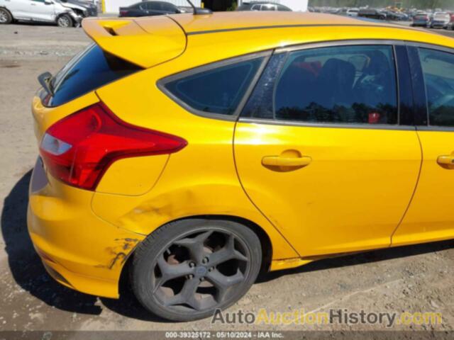 FORD FOCUS ST, 1FADP3L95DL252233