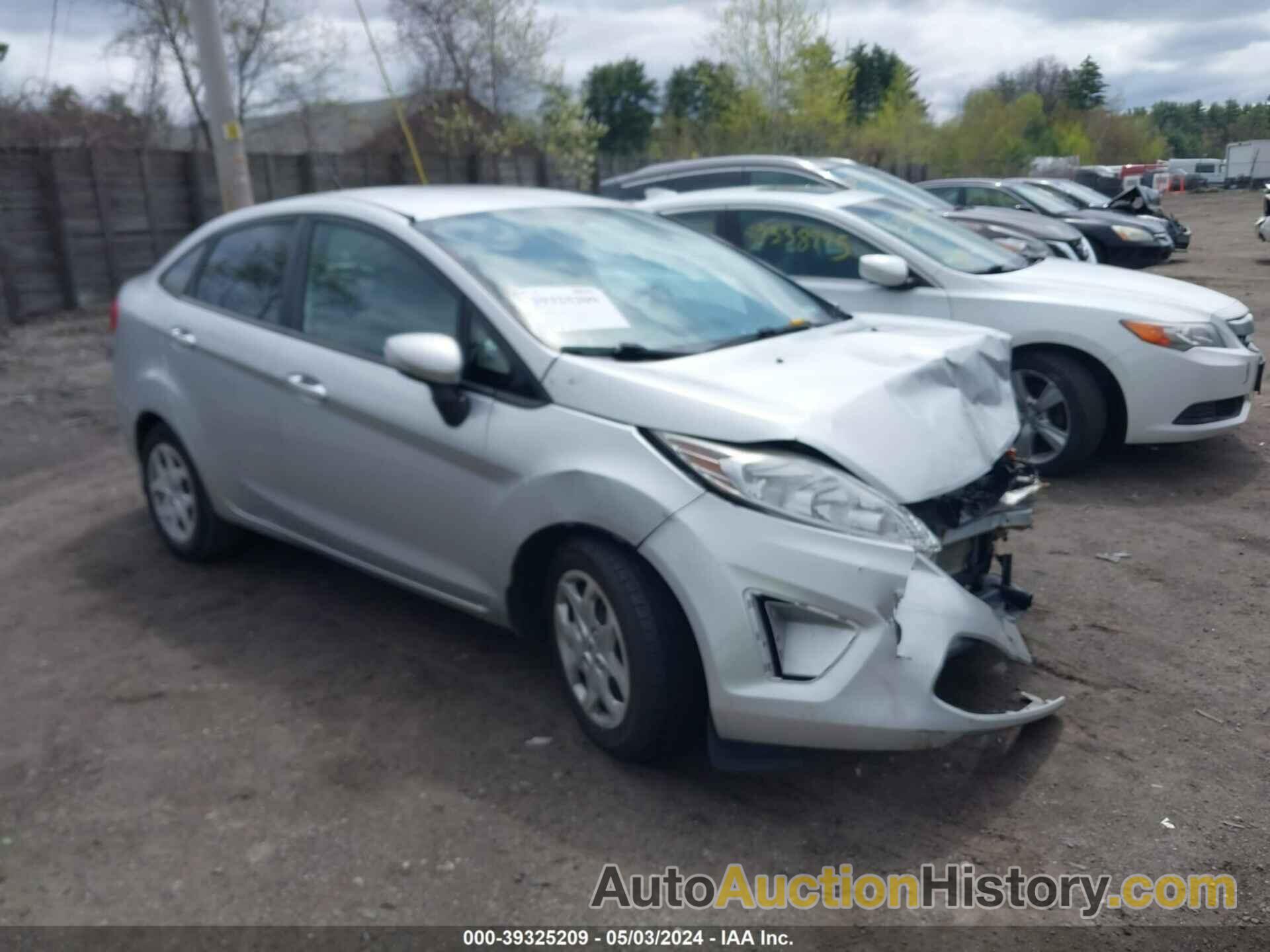 FORD FIESTA SE, 3FADP4BJ6DM217734