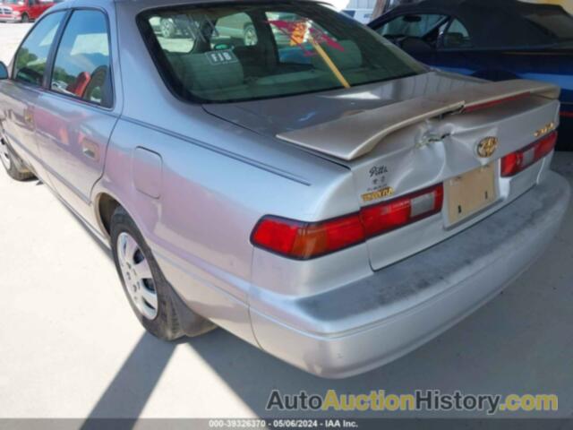 TOYOTA CAMRY LE, 4T1BG22K3VU021323