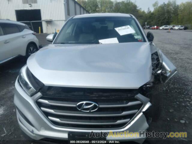 HYUNDAI TUCSON SE, KM8J2CA44JU767535