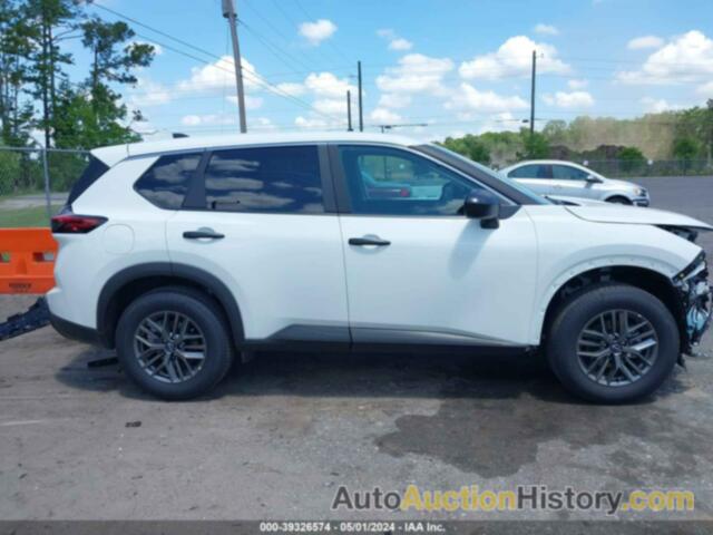 NISSAN ROGUE S, 5N1BT3AA7RC683492