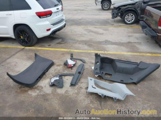 GMC TERRAIN FWD SLE, 3GKALMEV9LL341383