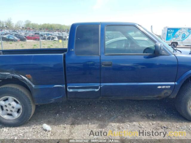 CHEVROLET S-10 LS, 1GCDT19W628210001