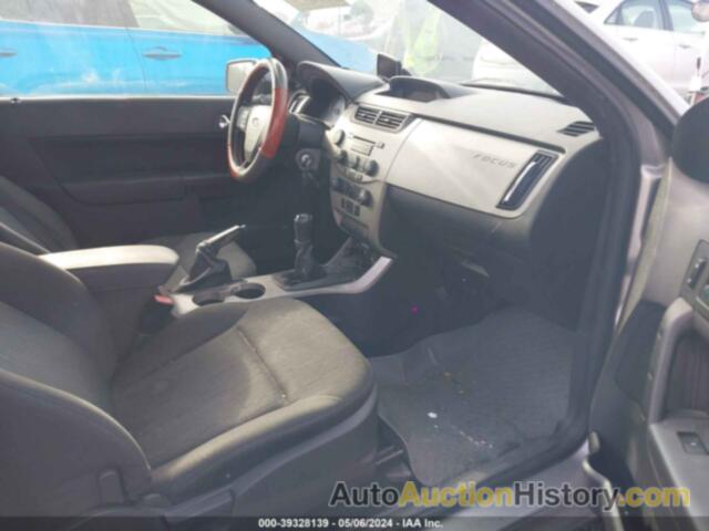 FORD FOCUS SE/SES, 1FAHP33NX8W215892