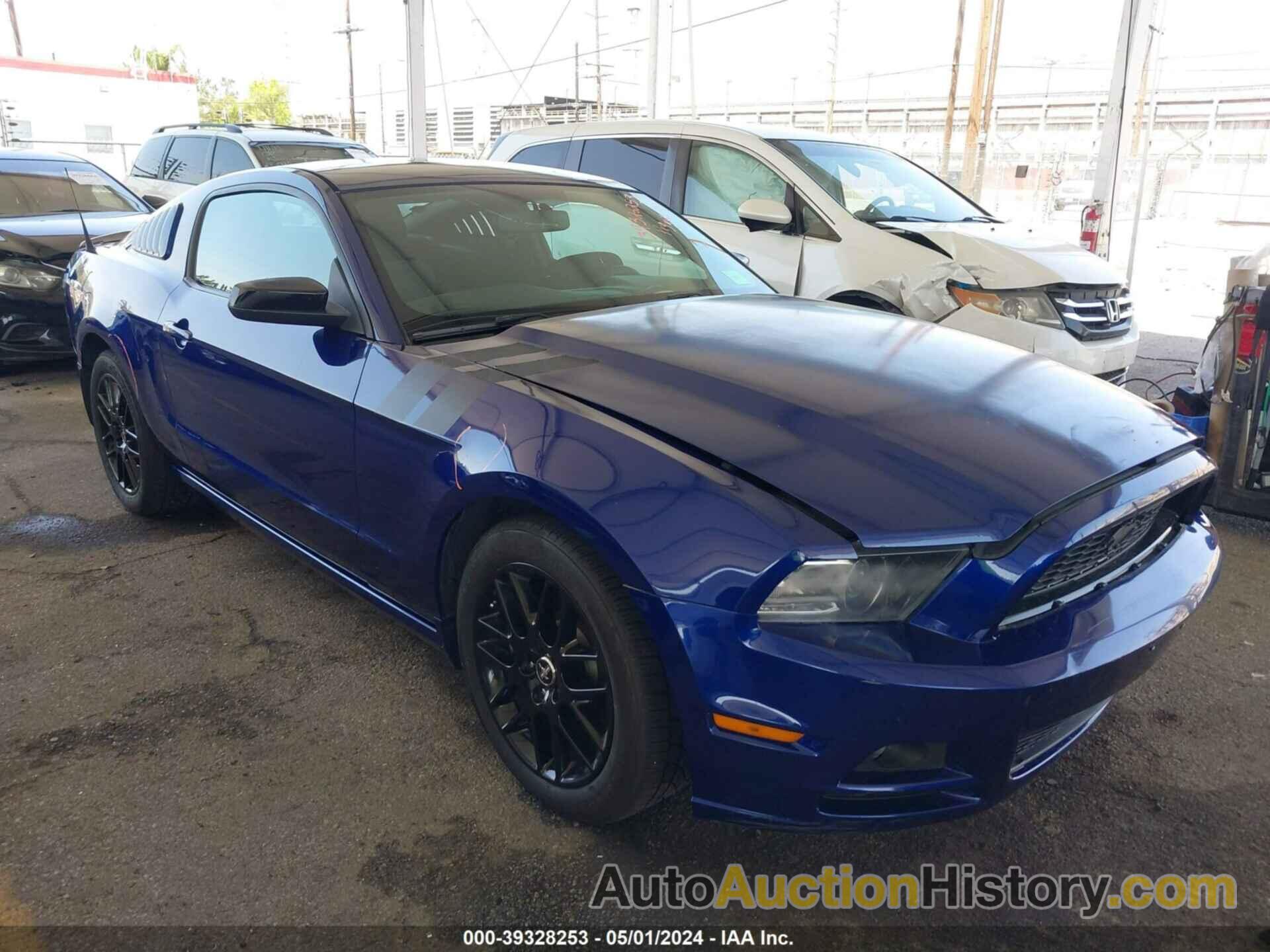 FORD MUSTANG, 1ZVBP8AM2E5268799