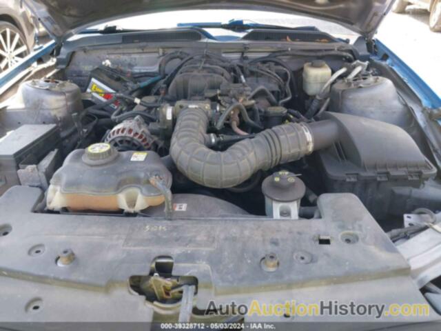 FORD MUSTANG V6 DELUXE/V6 PREMIUM, 1ZVFT84N175363942