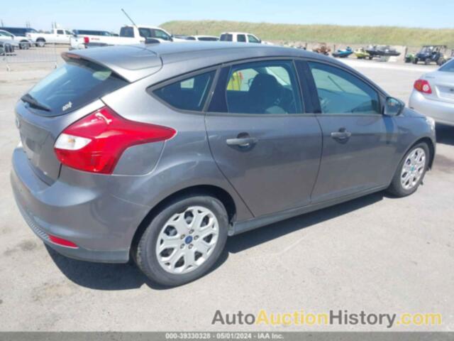 FORD FOCUS SE, 1FAHP3K28CL423092