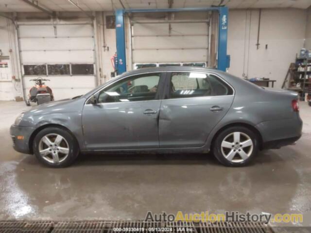 VOLKSWAGEN JETTA SE/SEL, 3VWRZ71K79M015432