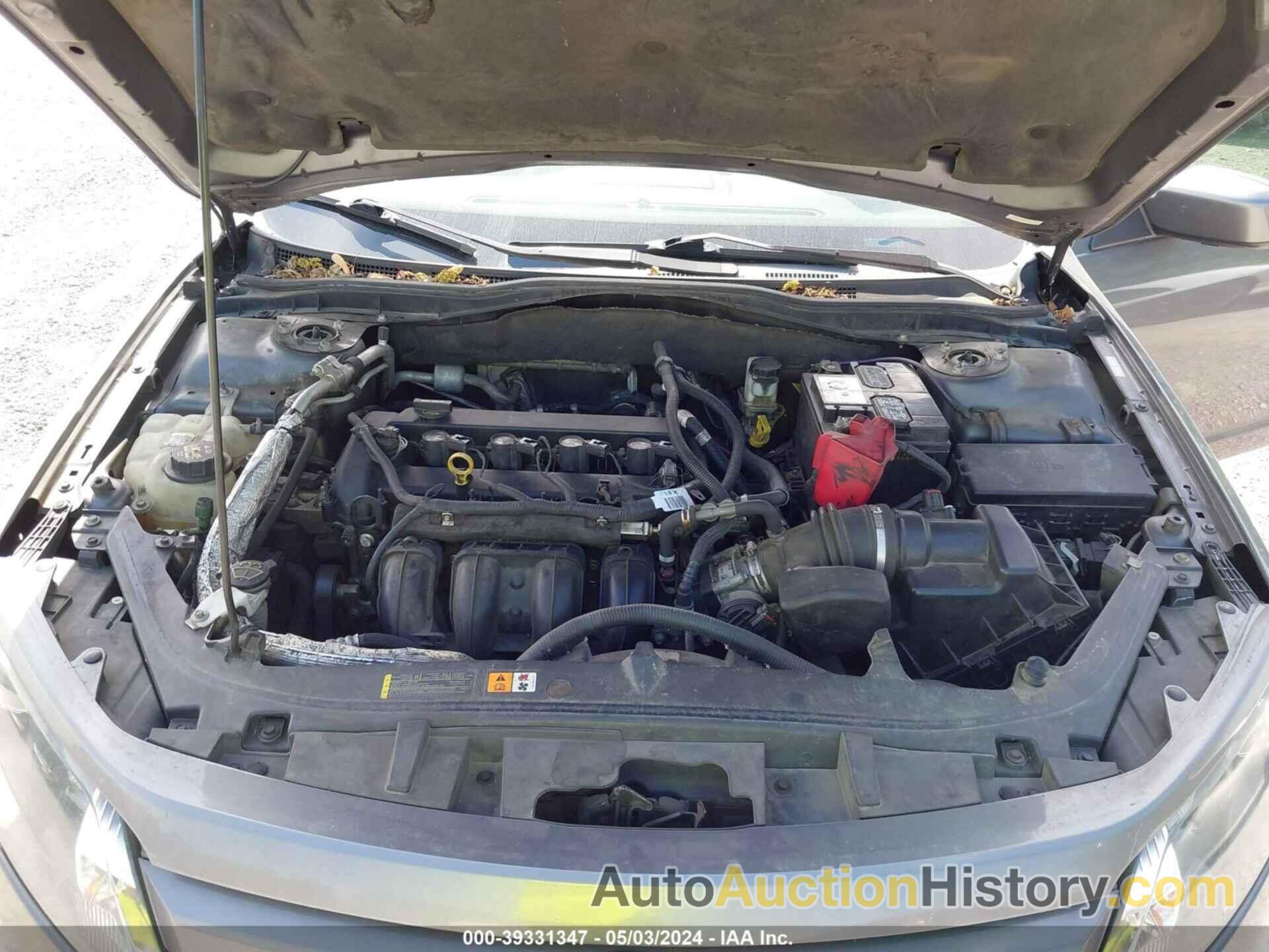 FORD FUSION SE, 3FAHP0HA9CR284167